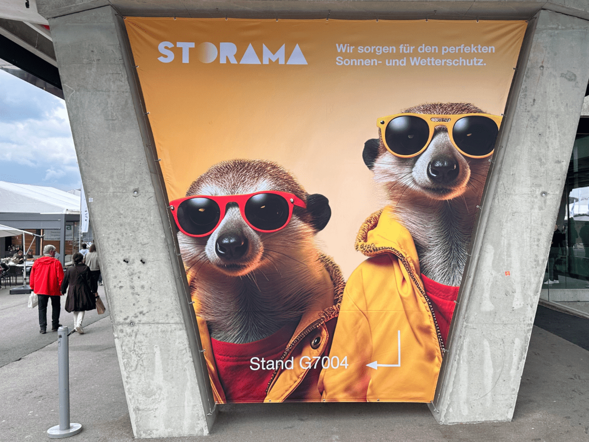 Saeulenbanner BEA Storama